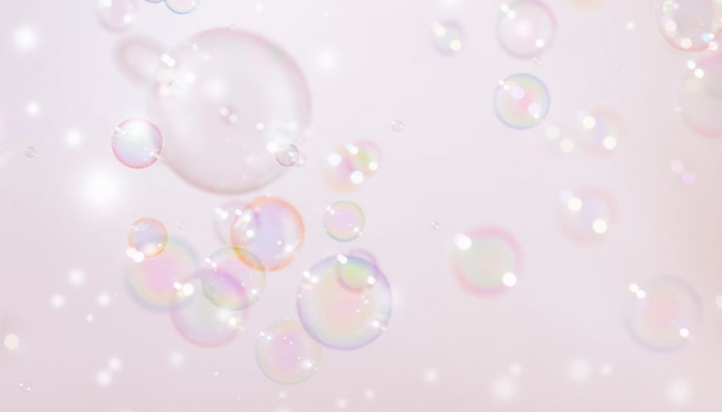 Metapher für algorithmische Filterblasen. Seifenblasen.